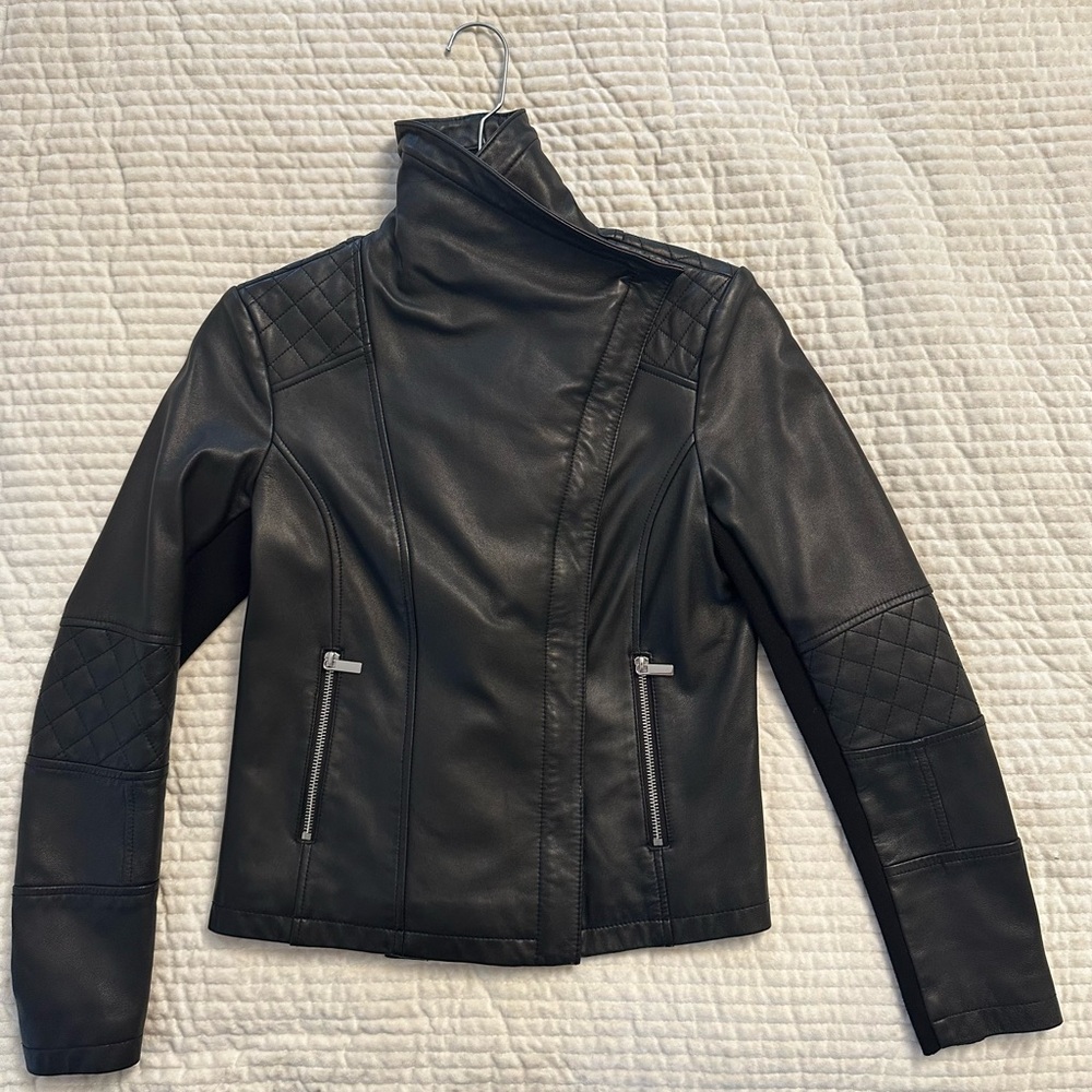 Slate & Willow - Black open front moto jacket